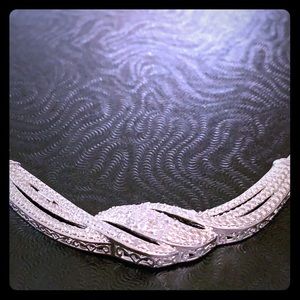 Beautiful, unique, with diamond chip accents